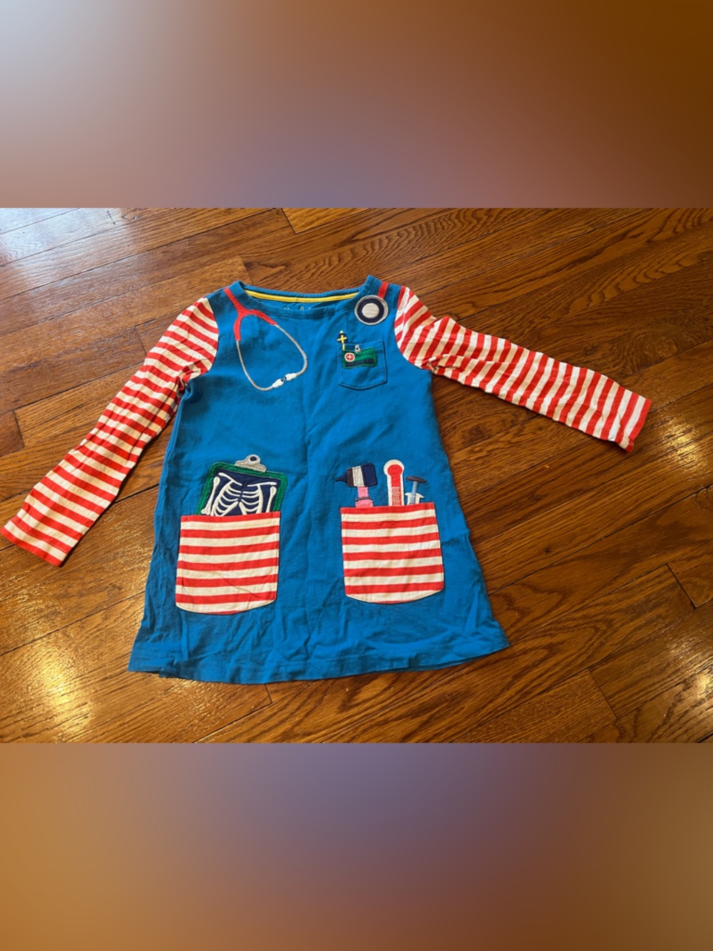 Mini Boden blue doctor embroidery Tunic